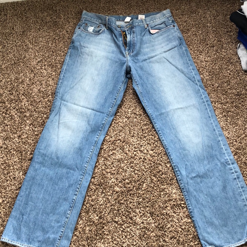 Men’s Lucky distressed jeans